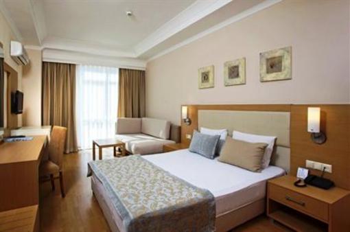 фото отеля Hotel Titan Select