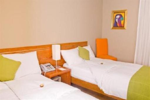фото отеля Hotel Runcu Miraflores