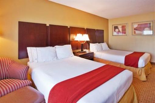 фото отеля Holiday Inn Express Atlanta - Gwinnett Mall