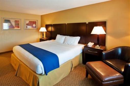фото отеля Holiday Inn Express Atlanta - Gwinnett Mall