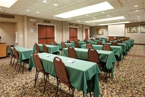 фото отеля Holiday Inn Express Hotel And Suites Sulphur