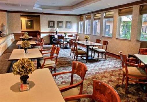 фото отеля Clarion Hotel Airport Kansas City