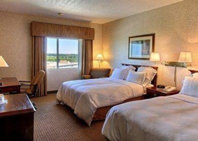 фото отеля Clarion Hotel Airport Kansas City