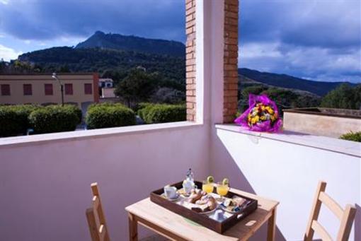 фото отеля Appartamenti Villa Sant'Andrea