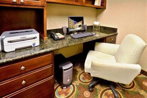 фото отеля Holiday Inn Express & Suites Allen North - Event Center