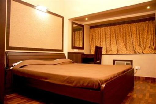 фото отеля Hotel Trimoorti