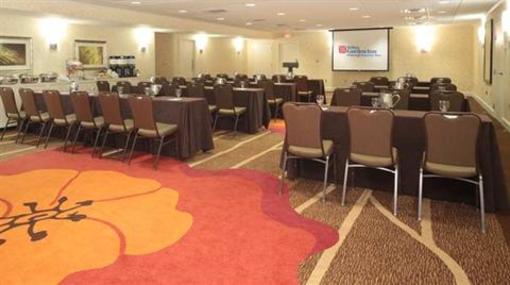 фото отеля Hilton Garden Inn University Place Pittsburgh