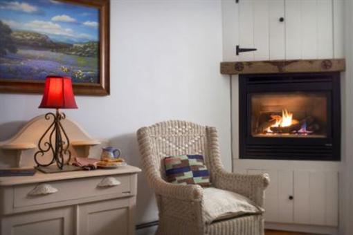 фото отеля West Hill House Bed and Breakfast