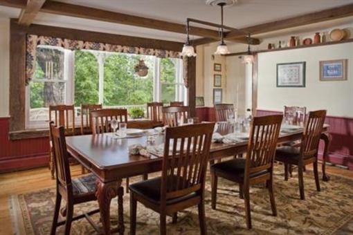 фото отеля West Hill House Bed and Breakfast