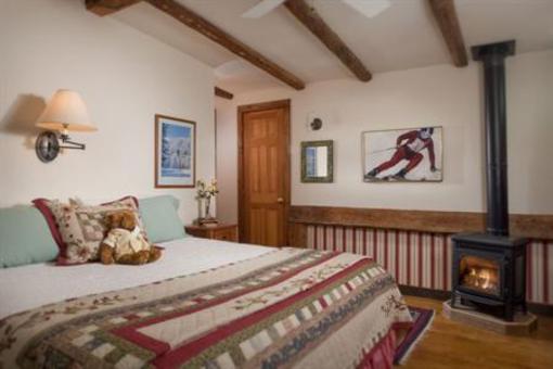 фото отеля West Hill House Bed and Breakfast