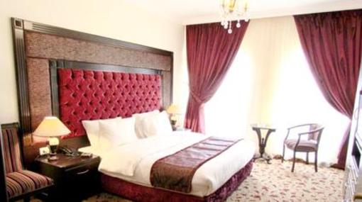 фото отеля Queens Suite Hotel Beirut