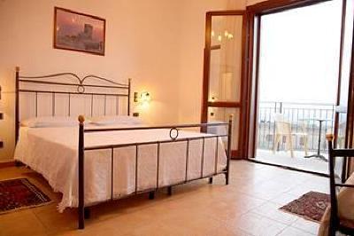 фото отеля History Hotel Valderice