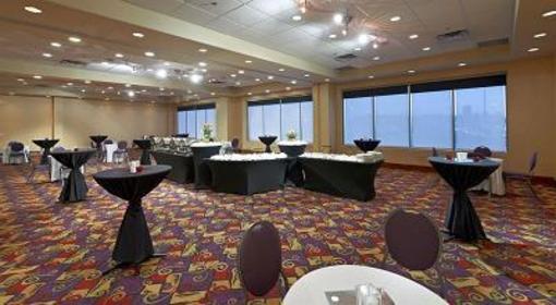 фото отеля Deerfoot Inn and Casino