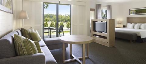 фото отеля Palmer Coolum Resort