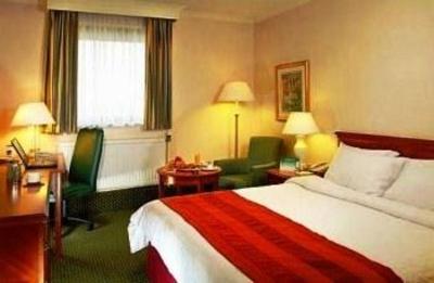 фото отеля Holiday Inn Reading West