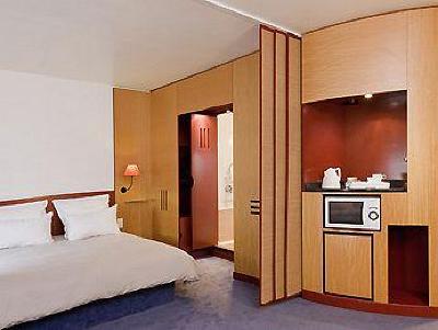 фото отеля Suite Novotel Nancy Centre Hotel