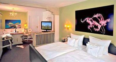 фото отеля Landhaus St Georg Bad Wiesse