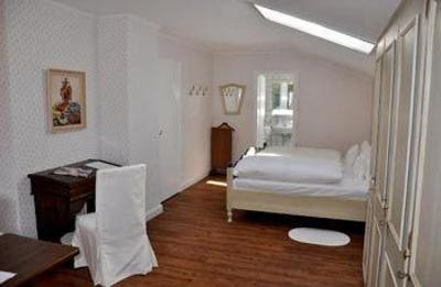 фото отеля Landhaus St Georg Bad Wiesse