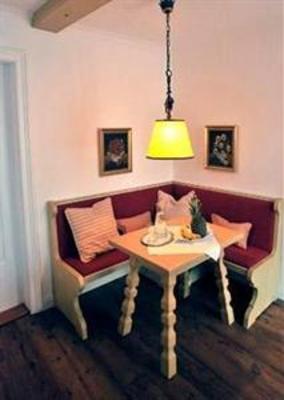 фото отеля Landhaus St Georg Bad Wiesse
