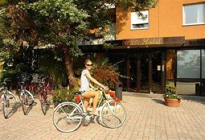 фото отеля Campagnola Hotel Riva del Garda