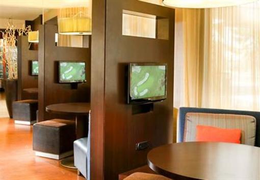 фото отеля Courtyard by Marriott Dallas Arlington by the Ballpark