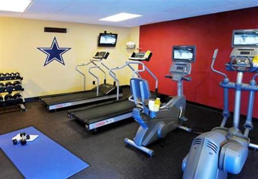 фото отеля Courtyard by Marriott Dallas Arlington by the Ballpark