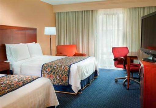 фото отеля Courtyard by Marriott Dallas Arlington by the Ballpark