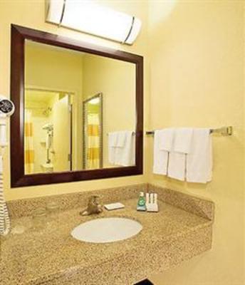 фото отеля SpringHill Suites Dulles Airport