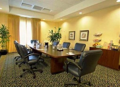 фото отеля SpringHill Suites Dulles Airport