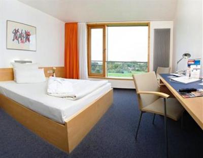 фото отеля BEST WESTERN Hotel Am Schlosspark