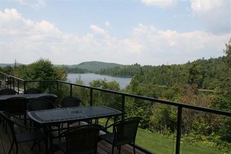 фото отеля Hampton Inn Elliot Lake