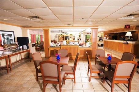 фото отеля Hampton Inn Pittsburgh Airport