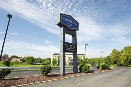 фото отеля Hampton Inn Pittsburgh Airport