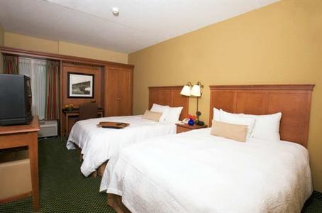 фото отеля Hampton Inn Pittsburgh Airport