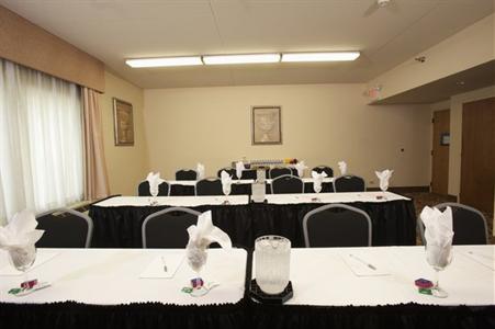 фото отеля Hampton Inn Pittsburgh Airport