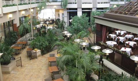 фото отеля Embassy Suites Atlanta - Buckhead