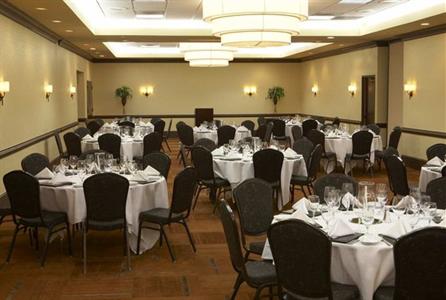 фото отеля Embassy Suites Atlanta - Buckhead