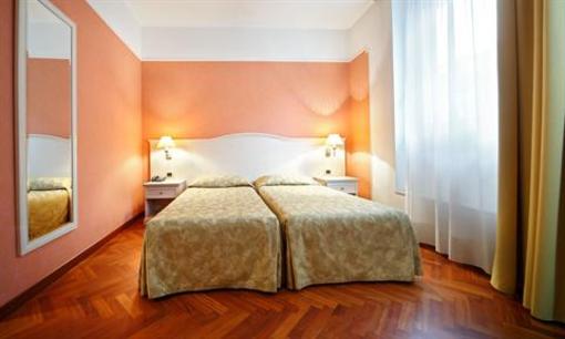фото отеля Terminal Hotel Milan