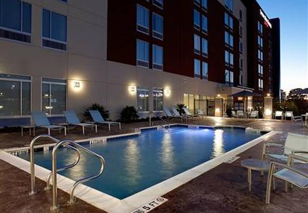 фото отеля SpringHill Suites Houston Intercontinental Airport