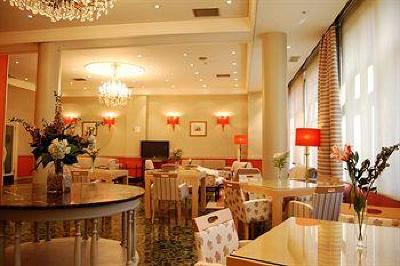 фото отеля Felipe IV Hotel