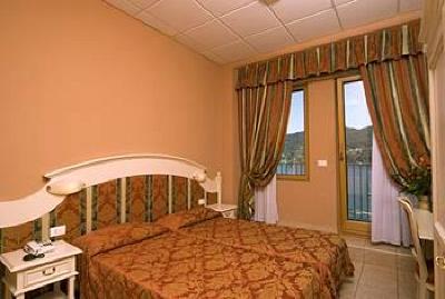 фото отеля Hotel Bazzoni et du Lac