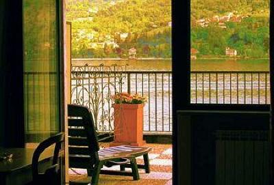 фото отеля Hotel Bazzoni et du Lac