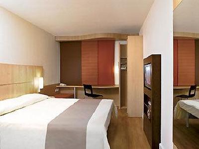 фото отеля Hotel Ibis Amsterdam Airport
