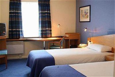 фото отеля Express By Holiday Inn Lichfield