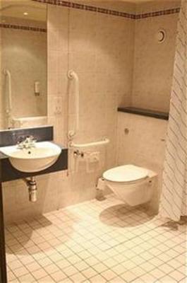 фото отеля Express By Holiday Inn Lichfield