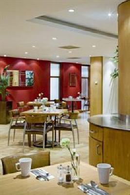 фото отеля Holiday Inn Gatwick Airport