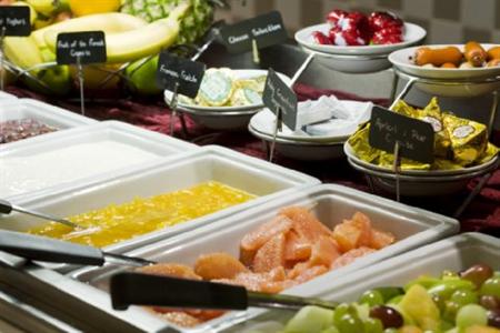 фото отеля Holiday Inn Gatwick Airport