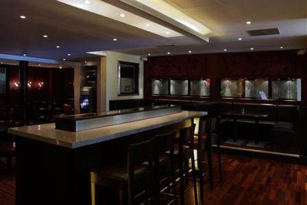 фото отеля Holiday Inn Gatwick Airport