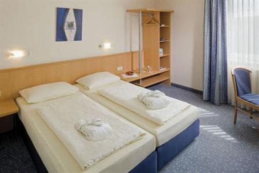 фото отеля Tryp Bochum Wattenscheid
