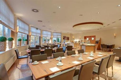 фото отеля Tryp Bochum Wattenscheid